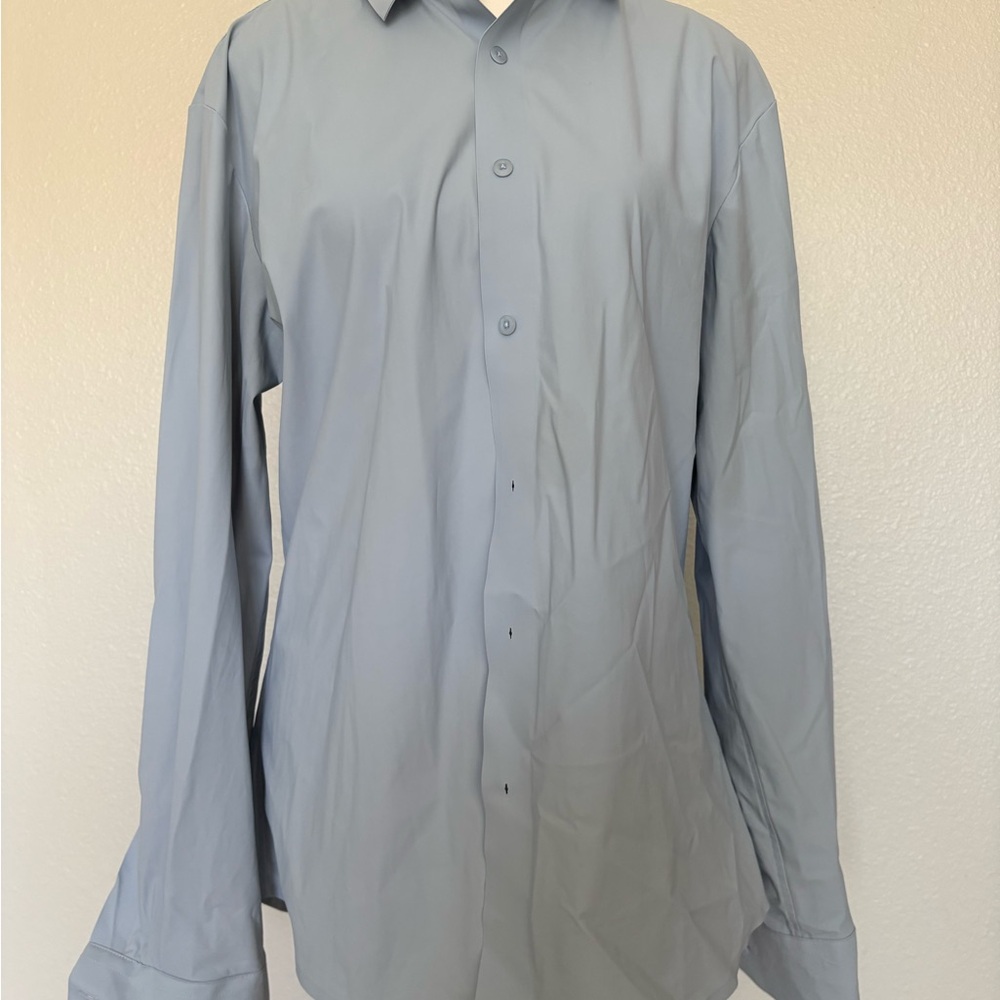 Elegant Light Blue Men's Dress Shirt